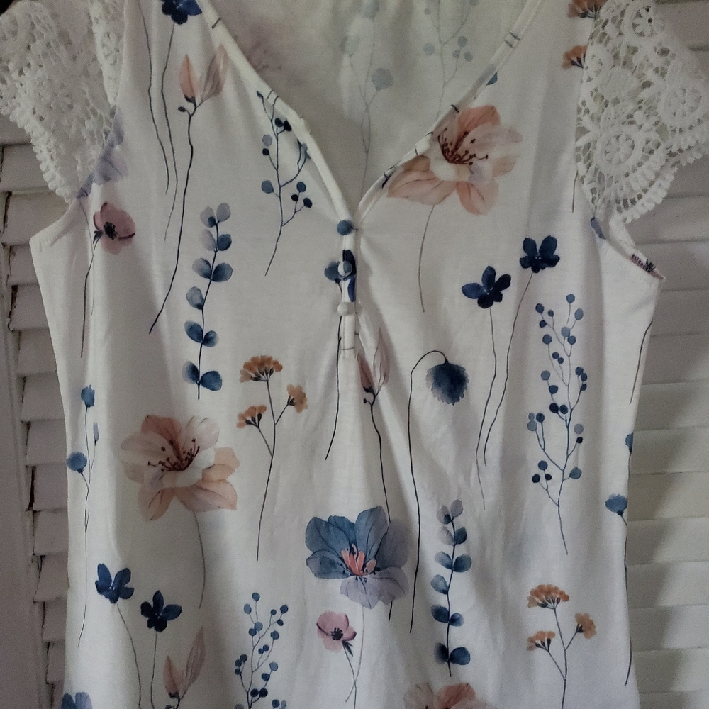 Flowered shirt